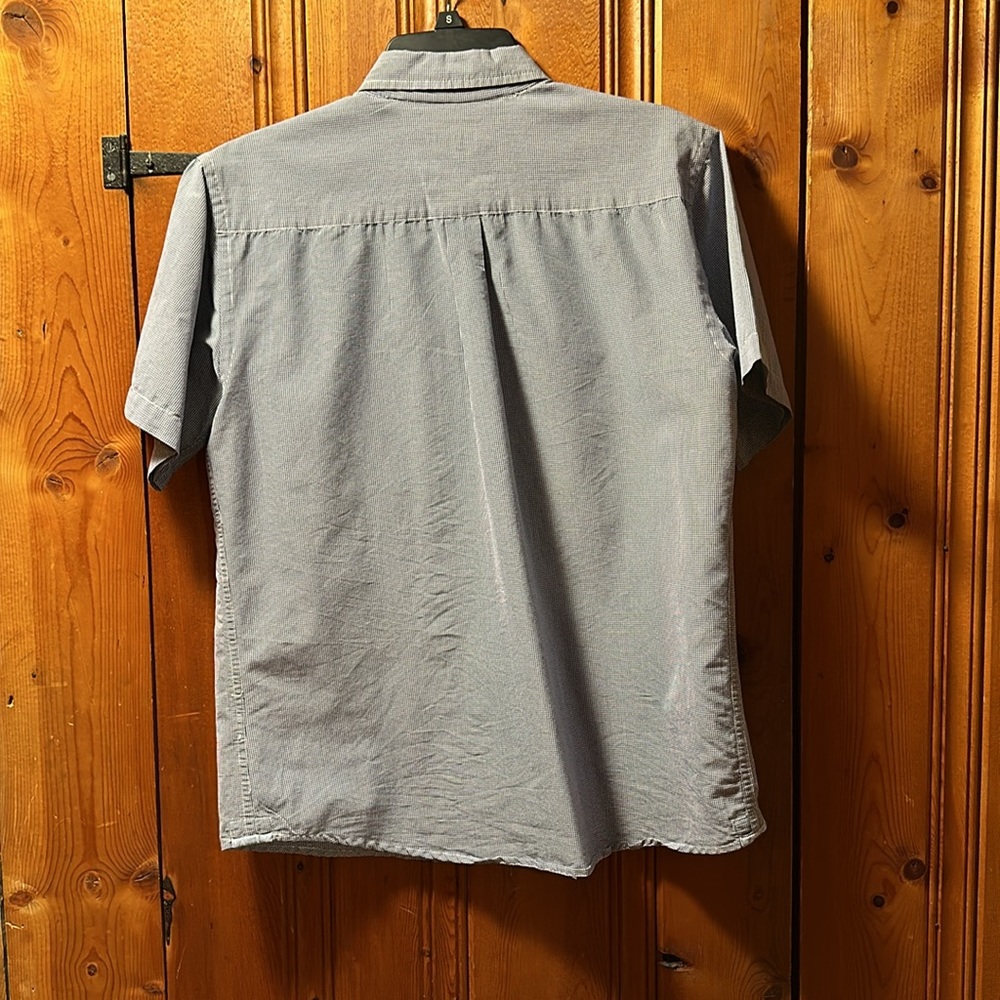 Matix Men’s Large Button Down - Picture 4 of 4